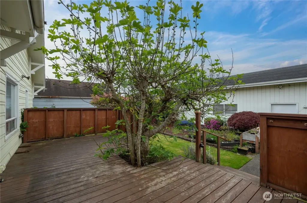 1106 Wishkah Street Aberdeen WA 98520