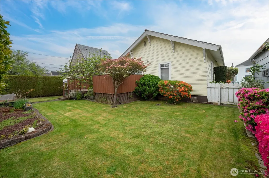 1106 Wishkah Street Aberdeen WA 98520