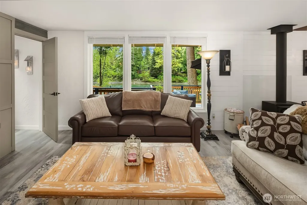 17206 116th Place NE Arlington WA 98223