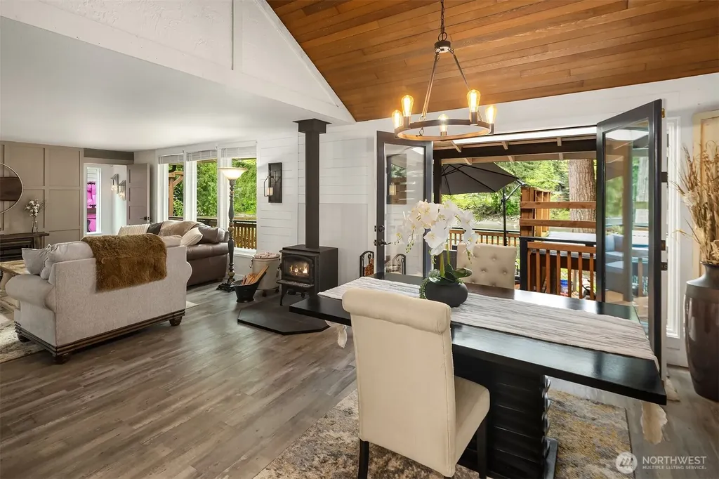 17206 116th Place NE Arlington WA 98223