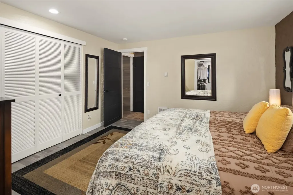 17206 116th Place NE Arlington WA 98223
