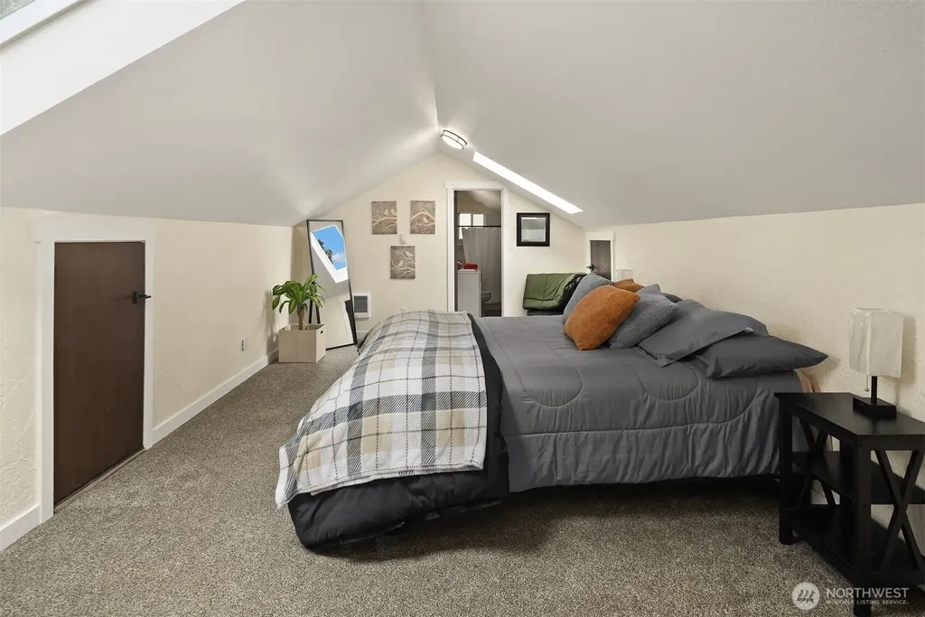 17206 116th Place NE Arlington WA 98223