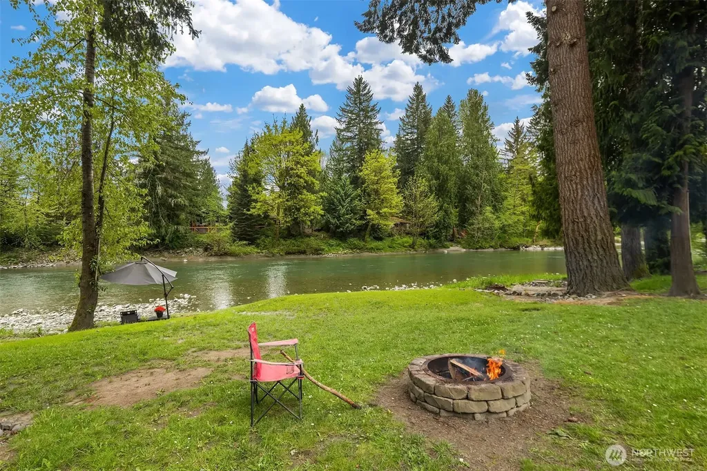 17206 116th Place NE Arlington WA 98223