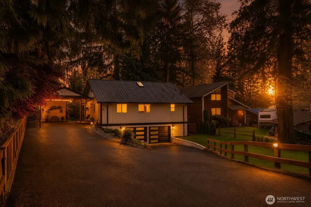 17206 116th Place NE Arlington WA 98223