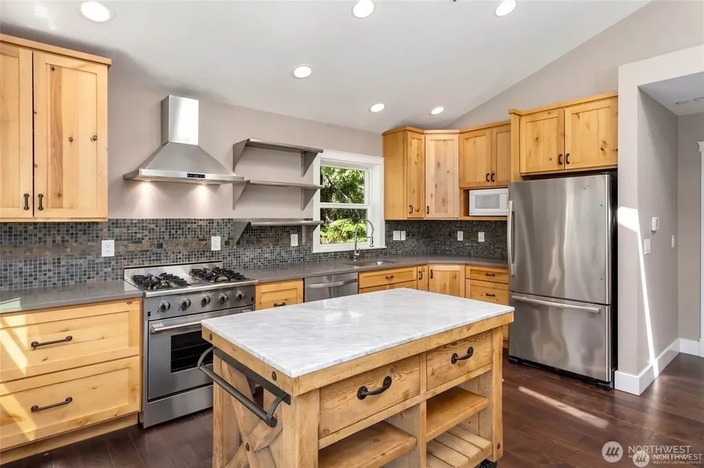 17730 164th Avenue NE Woodinville WA 98072