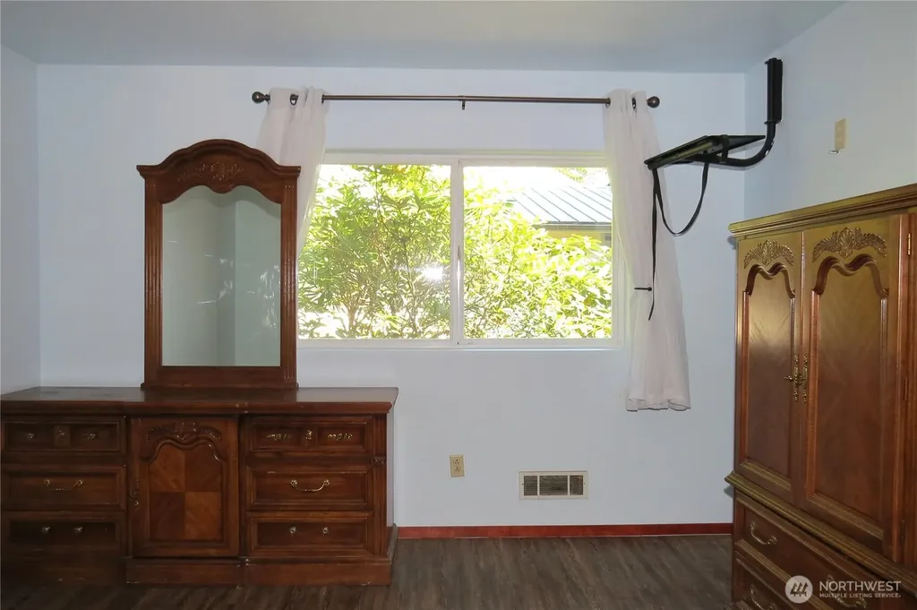 267 Duck Lake Drive NE Ocean Shores WA 98569