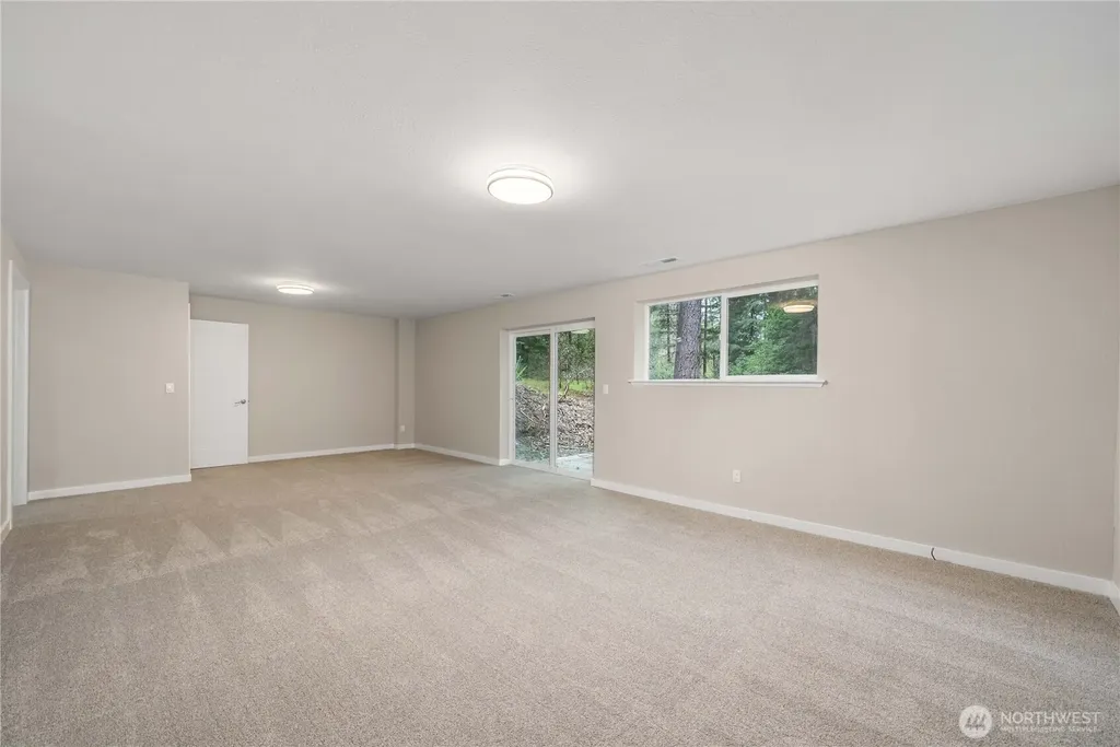 8518 58th Avenue NW Gig Harbor WA 98332