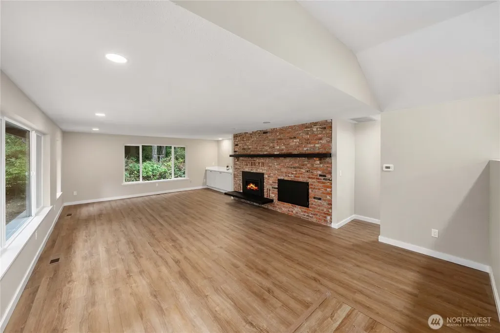 8518 58th Avenue NW Gig Harbor WA 98332