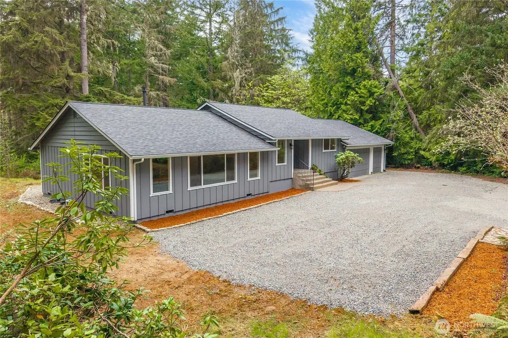 8518 58th Avenue NW Gig Harbor WA 98332