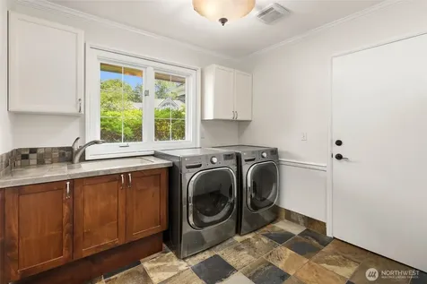 2513 265th Avenue NE Redmond WA 98053