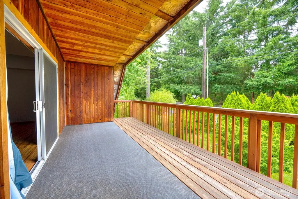 8325 Spurgeon Creek Road SE Olympia WA 98513
