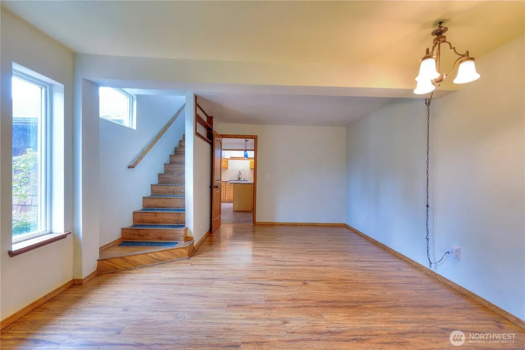 8325 Spurgeon Creek Road SE Olympia WA 98513