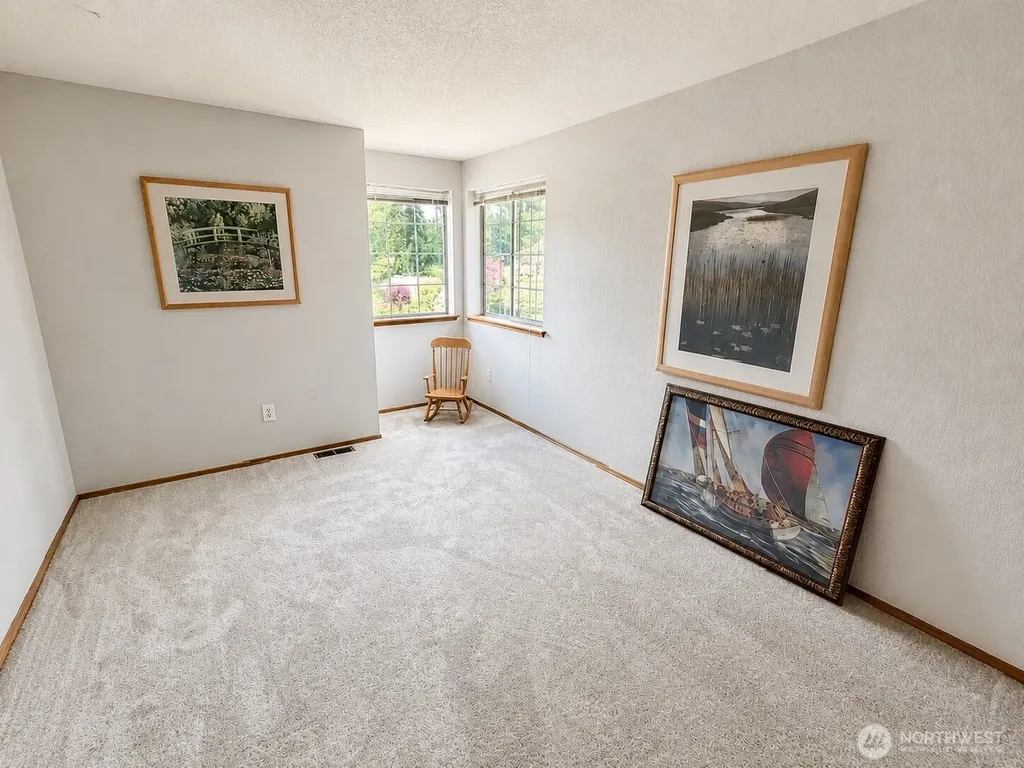 1610 28th Place SE Puyallup WA 98374
