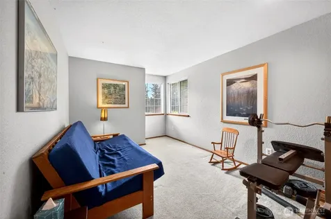 1610 28th Place SE Puyallup WA 98374