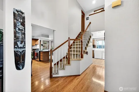 1610 28th Place SE Puyallup WA 98374