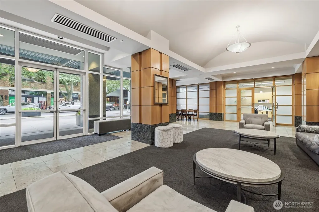 2600 2nd Avenue Seattle WA 98121