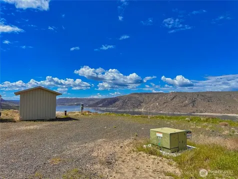 46040 Arrowleaf Canyon Drive N Grand Coulee WA 99133