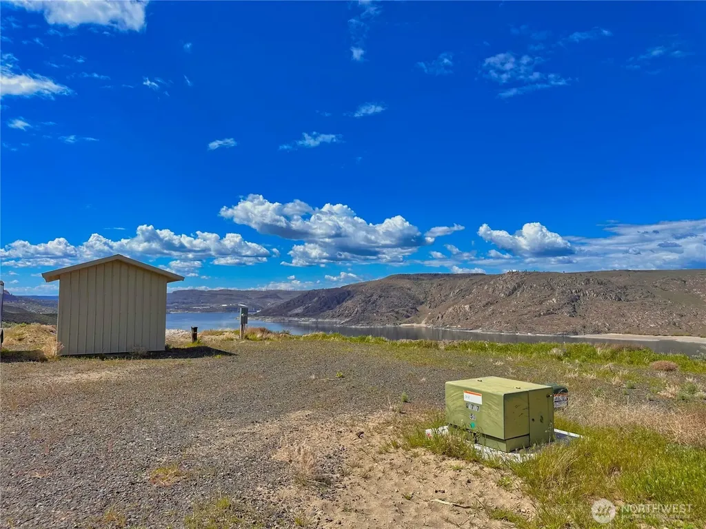 46230 Arrowleaf Canyon Drive N Grand Coulee WA 99133