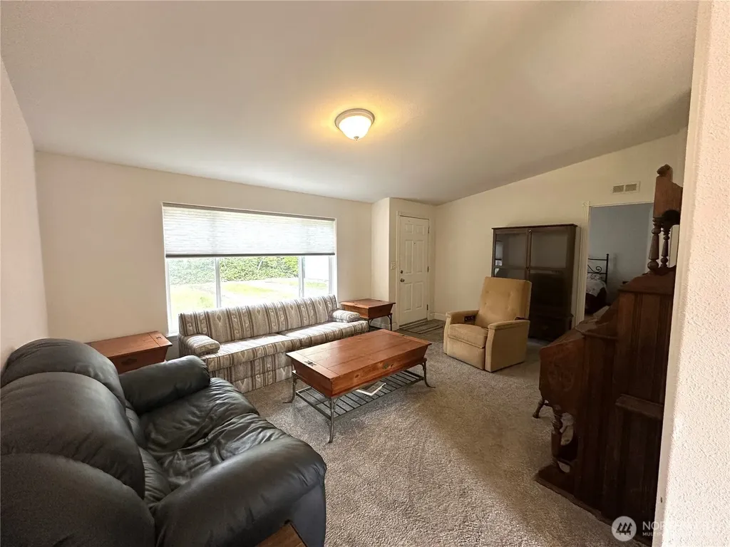 1405 324th Place Ocean Park WA 98640