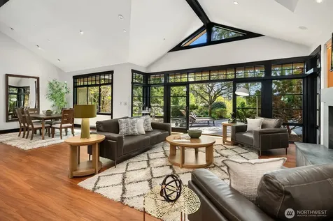 20113 SE 30th Street Sammamish WA 98075