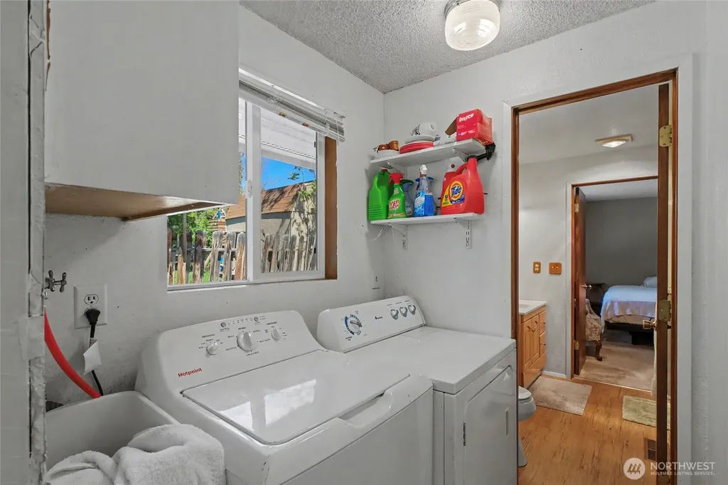1121 Jean St SE East Wenatchee WA 98802