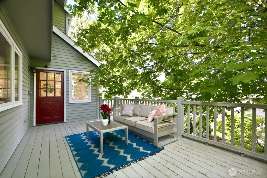 5521 James Avenue SE Auburn WA 98092