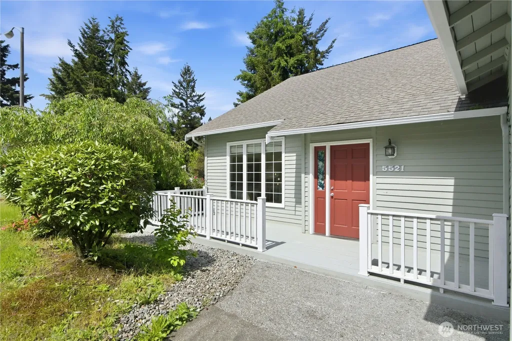 5521 James Avenue SE Auburn WA 98092