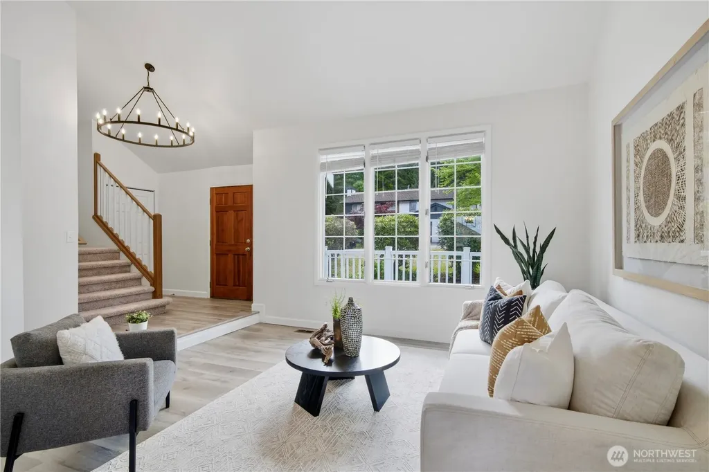 5521 James Avenue SE Auburn WA 98092