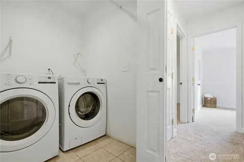 5521 James Avenue SE Auburn WA 98092