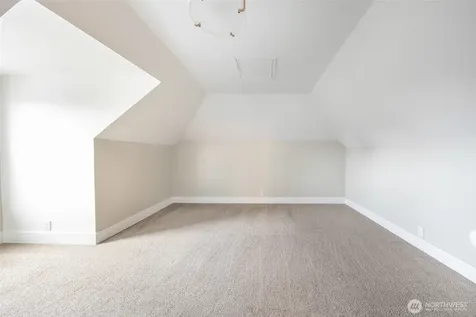 6753 14th Avenue NW Seattle WA 98117