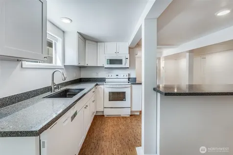 6753 14th Avenue NW Seattle WA 98117