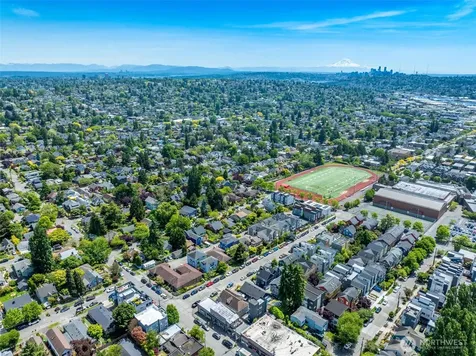 6753 14th Avenue NW Seattle WA 98117