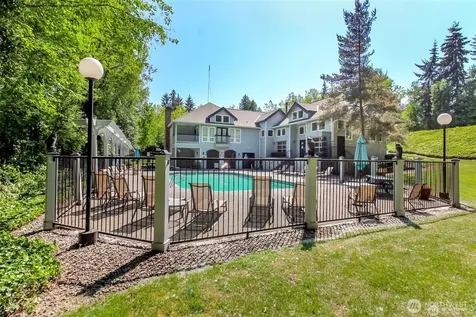 33020 10th Avenue SW Federal Way WA 98023