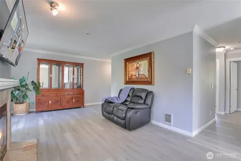 33020 10th Avenue SW Federal Way WA 98023