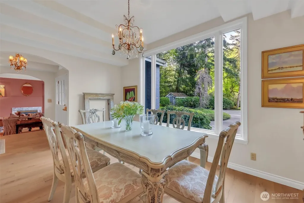 13320 211th Place NE Woodinville WA 98077