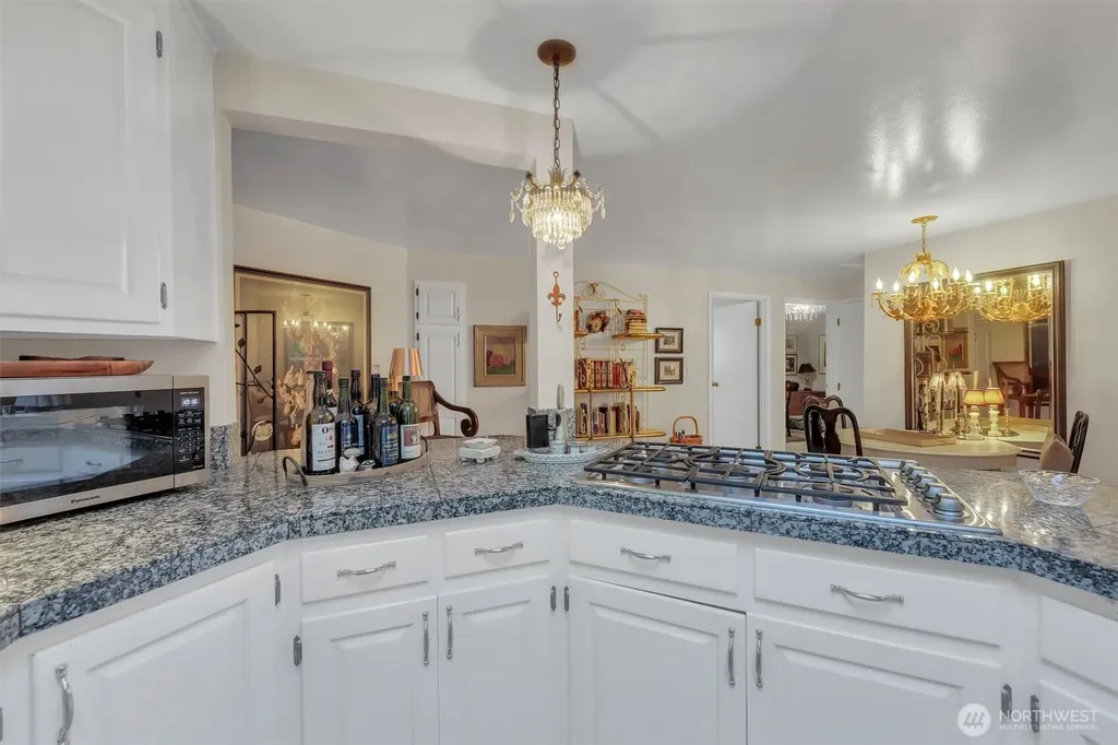 13320 211th Place NE Woodinville WA 98077