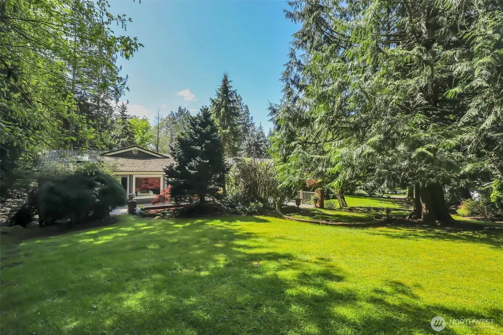 13320 211th Place NE Woodinville WA 98077
