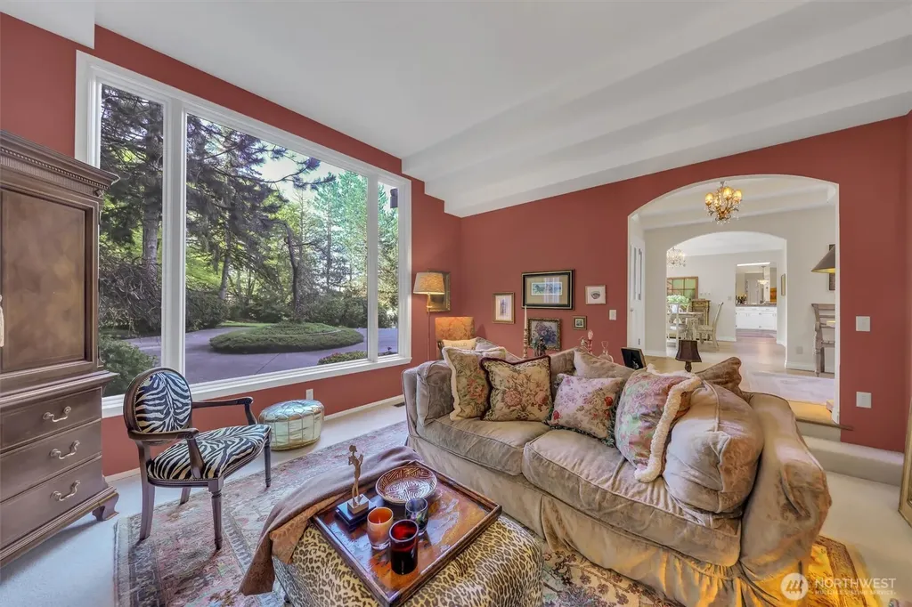 13320 211th Place NE Woodinville WA 98077