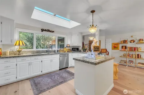 13320 211th Place NE Woodinville WA 98077