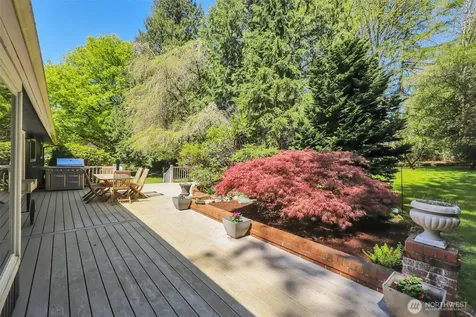 13320 211th Place NE Woodinville WA 98077