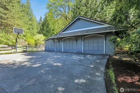 13320 211th Place NE Woodinville WA 98077