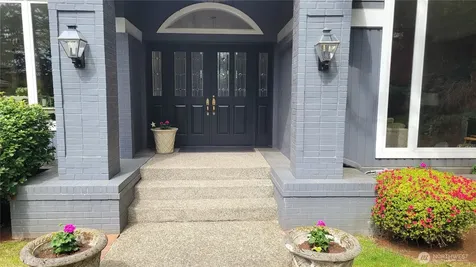 13320 211th Place NE Woodinville WA 98077