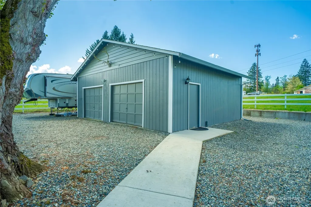 39805 212th Avenue SE Enumclaw WA 98022