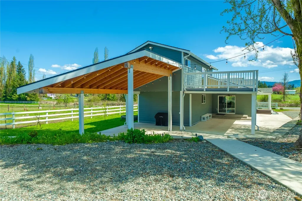 39805 212th Avenue SE Enumclaw WA 98022