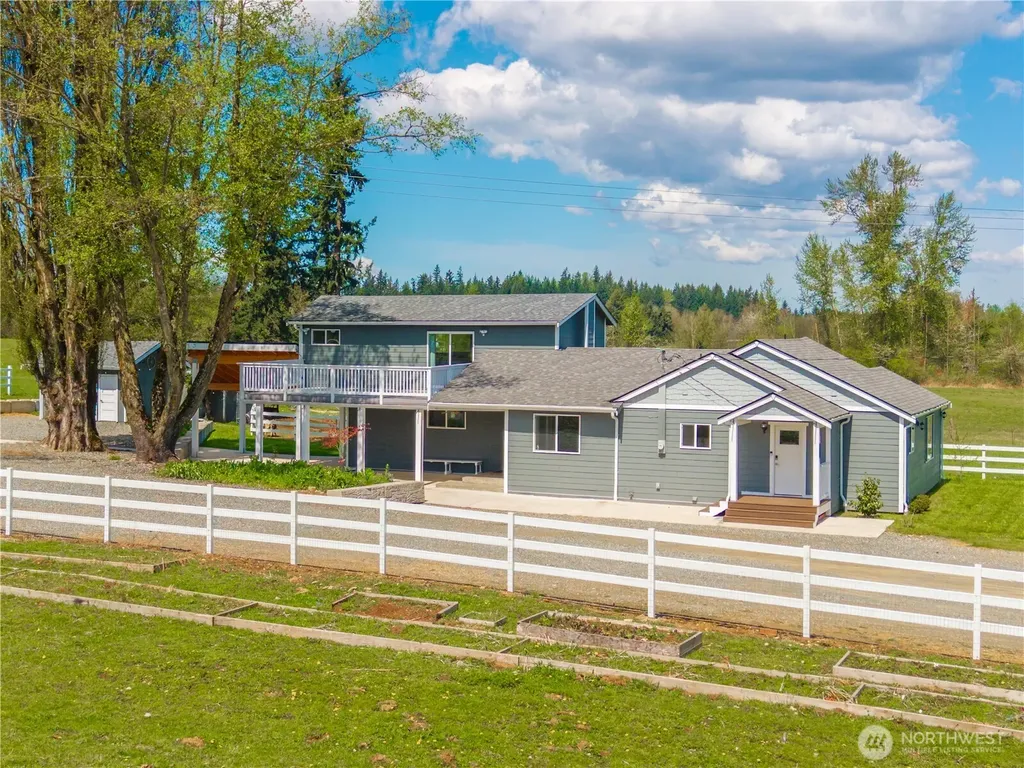 39805 212th Avenue SE Enumclaw WA 98022