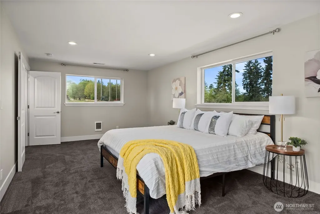 39805 212th Avenue SE Enumclaw WA 98022