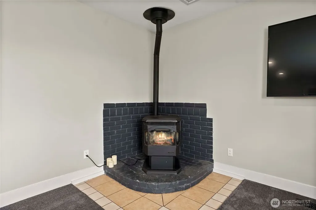 39805 212th Avenue SE Enumclaw WA 98022