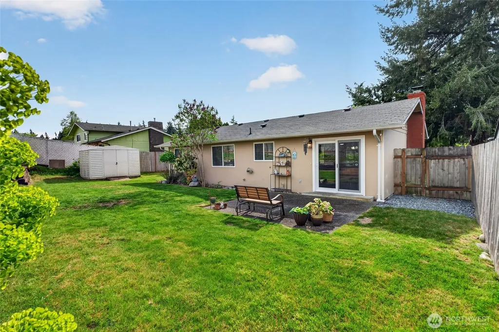 30312 10th Avenue S Federal Way WA 98003
