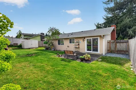 30312 10th Avenue S Federal Way WA 98003