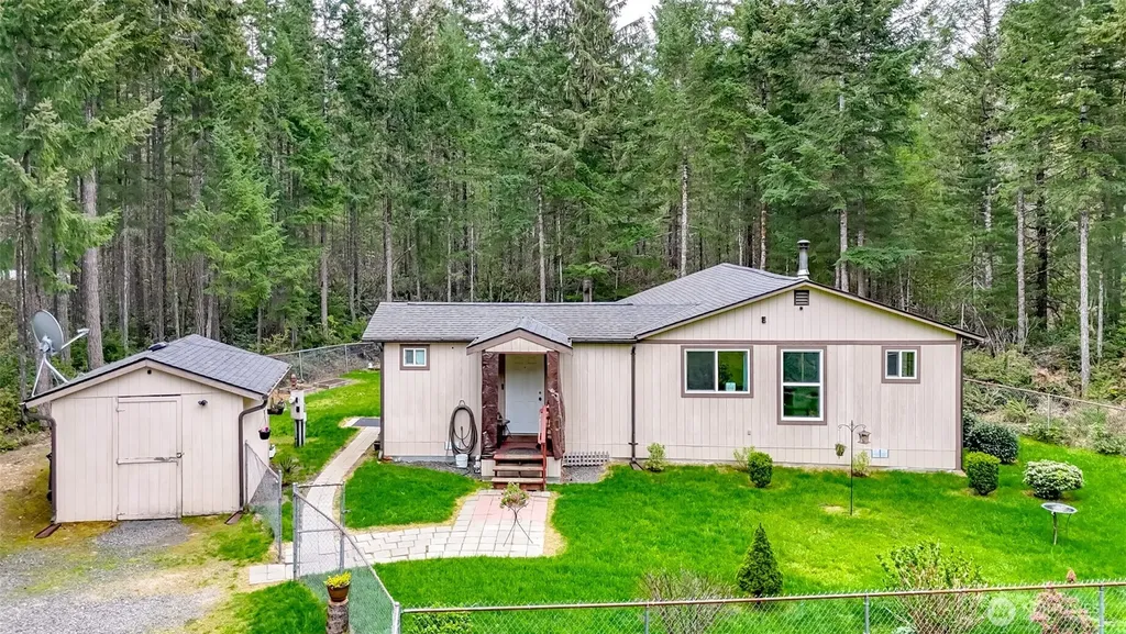 17103 NW Sunset Ridge Way NW Seabeck WA 98380